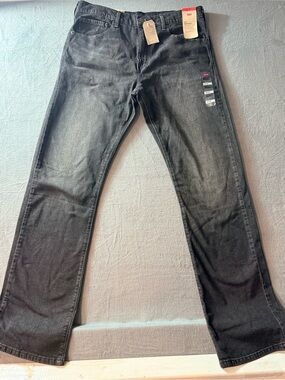 Levi's - Men's Black Bootcut Jeans